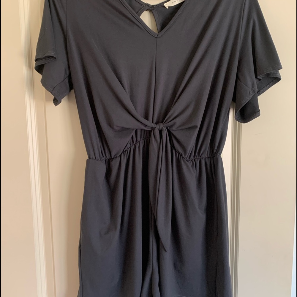 grey romper